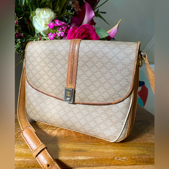 Vintage CELINE Macadam Blason Shoulder CrossBody Bag PVC Leather LOCK NEED RPAIR - Picture 1 of 16